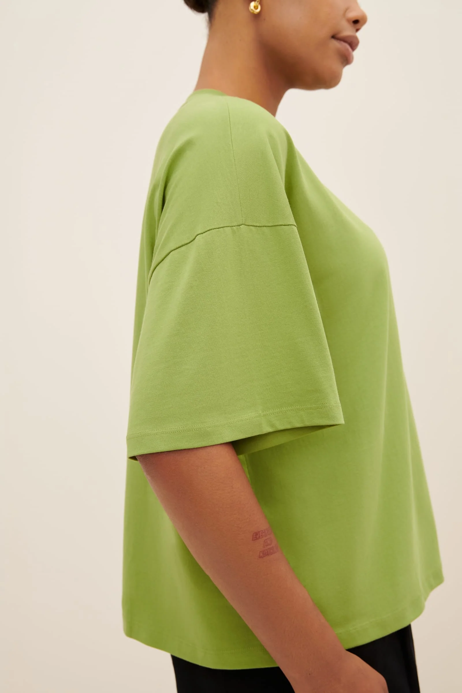 Oversized Boxy Tee - Image 5